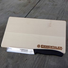 Holzbrett und Käsemesser Set