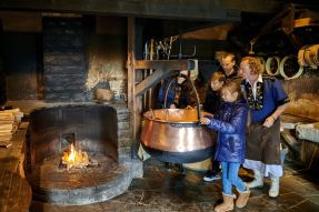 Stöckli Käse herstellen